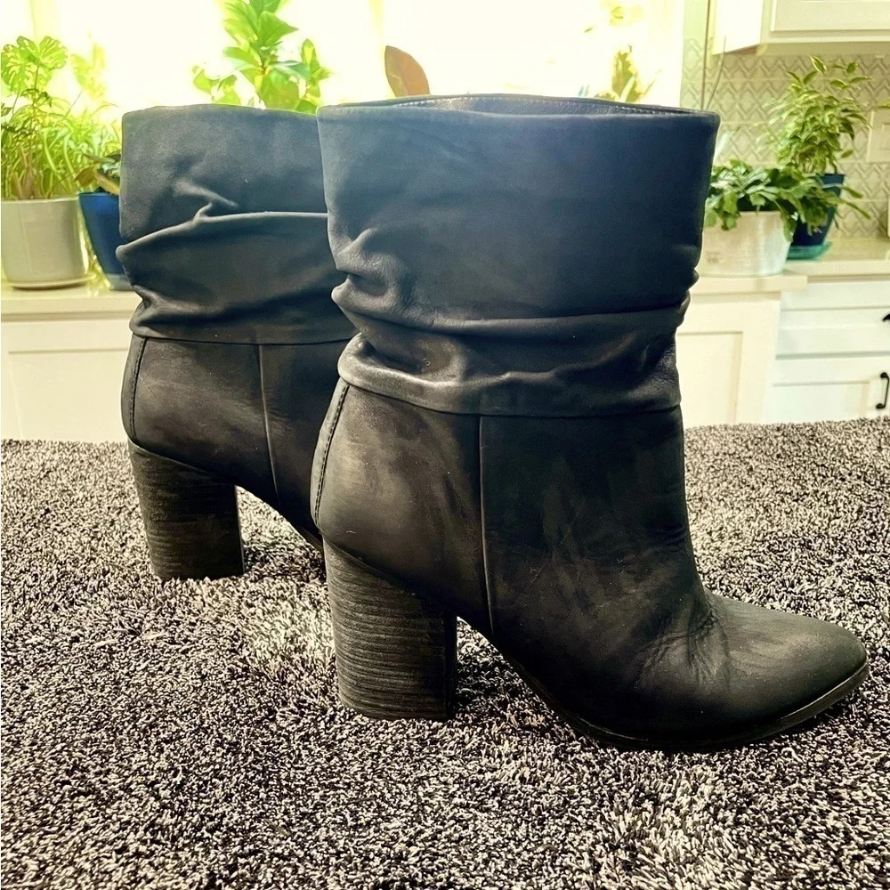 ALDO Women’s Black Soft Leather Slouch Boots w/Block Heel  SZ 9
